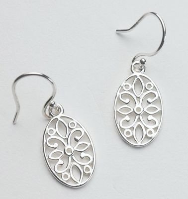 Southern Gates Earrings with Flower Design.